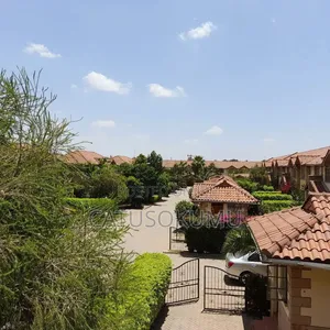 3bdrm Maisonette in Syokimau, Gateway Mall Area for rent