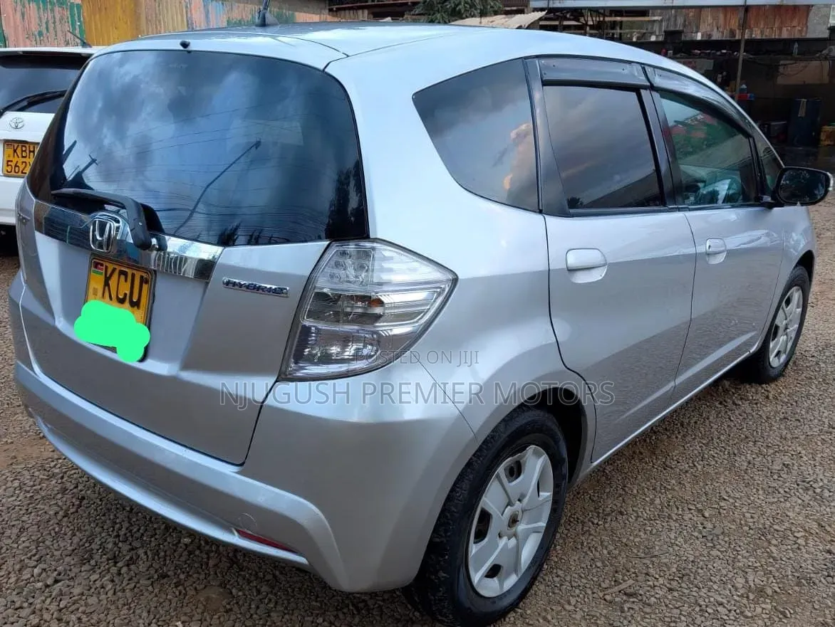 Honda Fit 2012 Silver