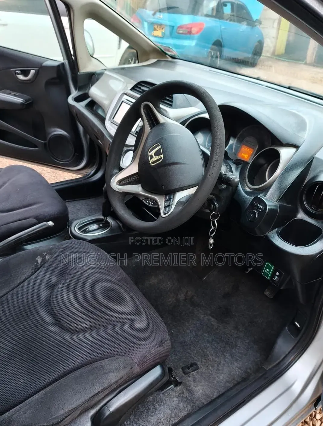 Honda Fit 2012 Silver