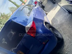 Toyota Ractis 2014 Blue