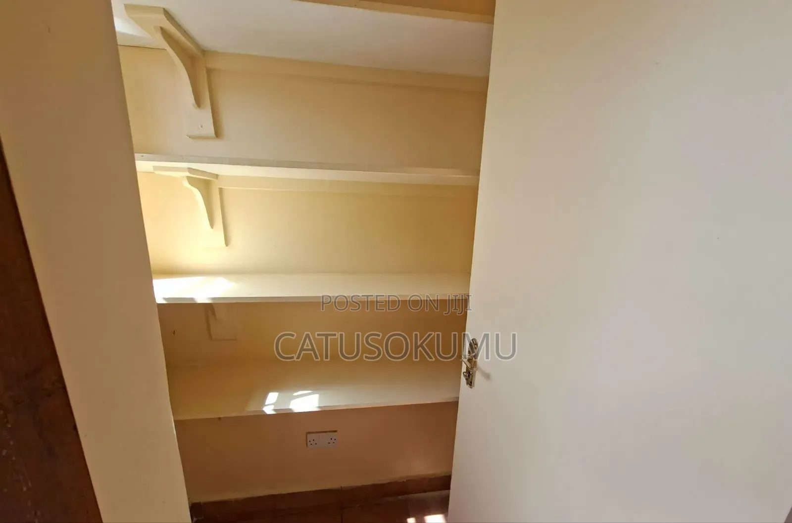 3bdrm Maisonette in Syokimau, Gateway Mall Area for rent