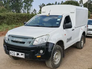 Isuzu D-MAX 2015 White