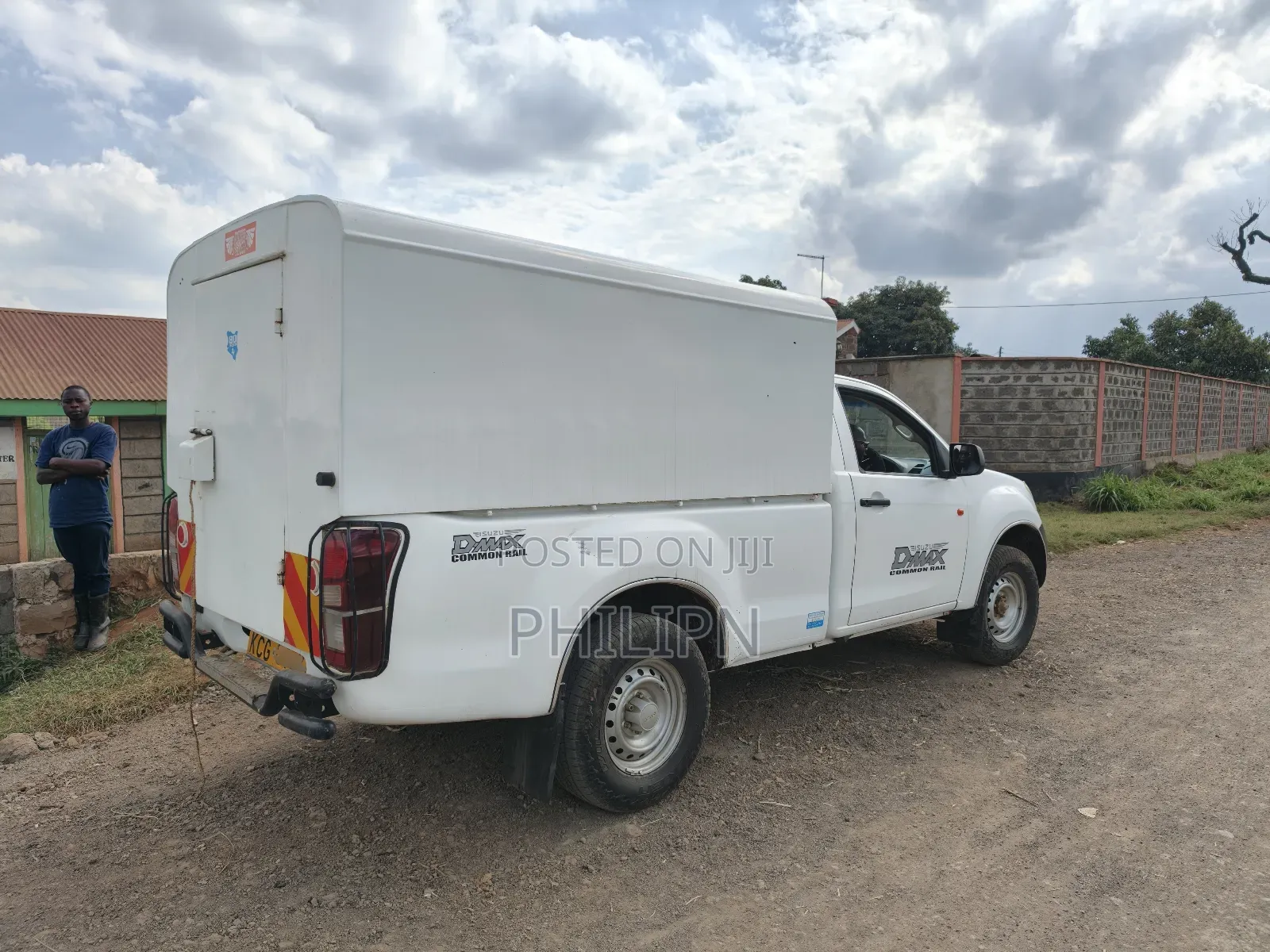 Isuzu D-MAX 2015 White