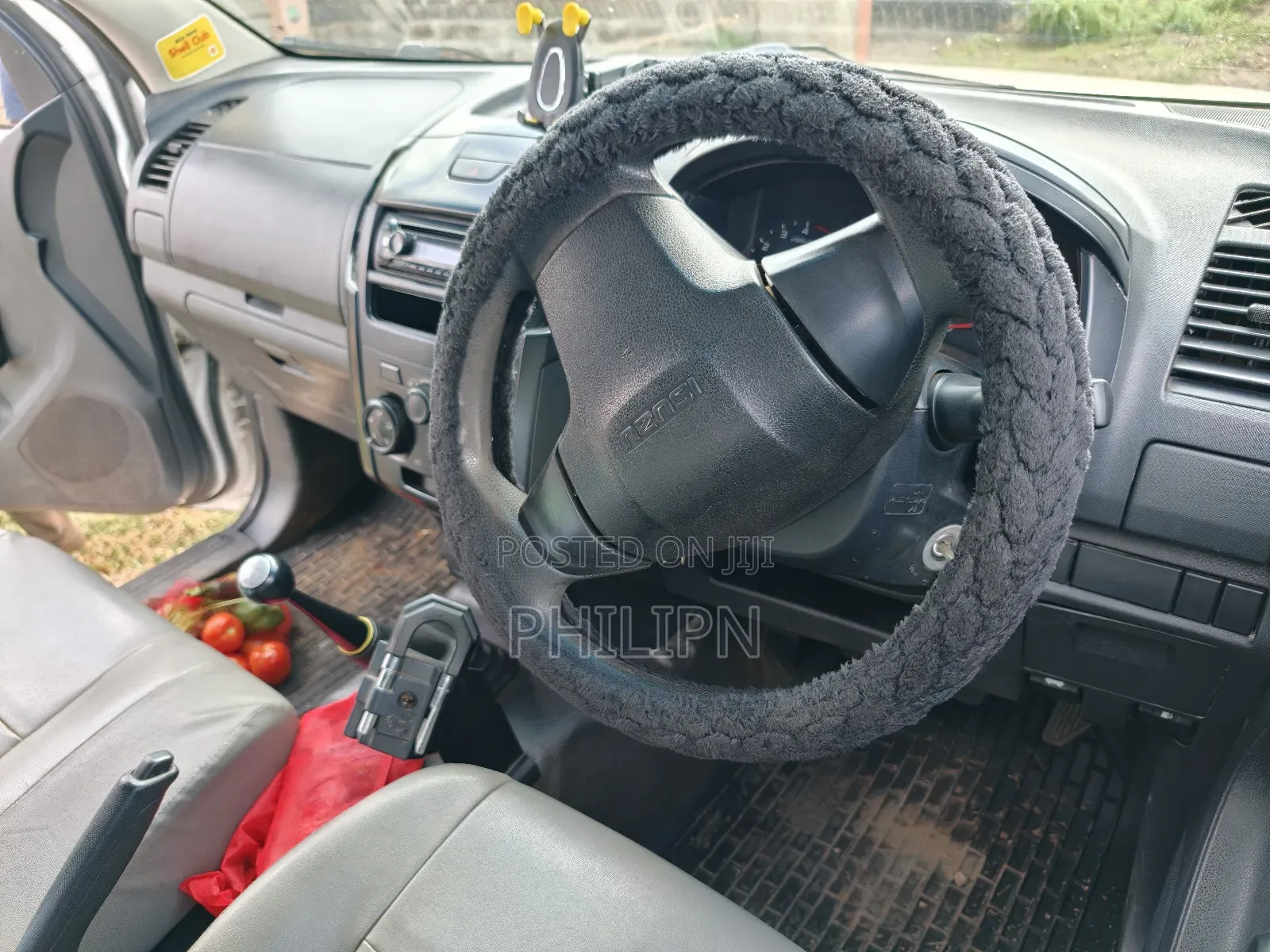 Isuzu D-MAX 2015 White