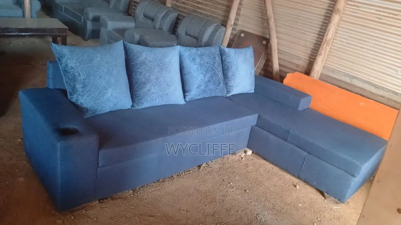 5 Seater Corner Seat