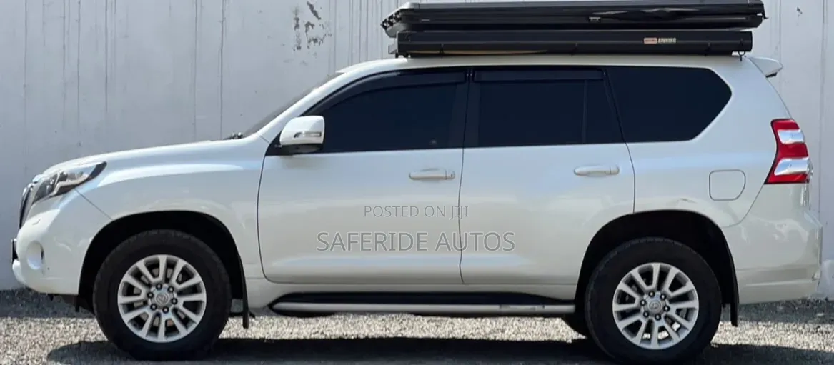 Toyota Land Cruiser Prado 2015 White