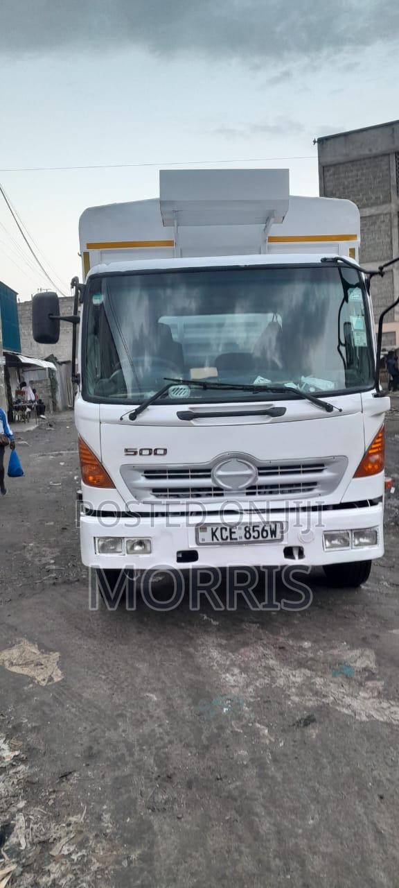 Hino 500 Lorry