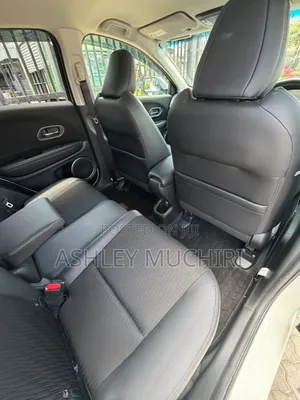 Honda Vezel 2019 White