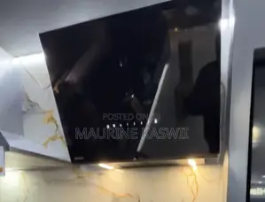 Hisense 60cm Vertical Cooker Hood Black Glass WiF