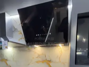 Hisense 60cm Vertical Cooker Hood Black Glass WiF