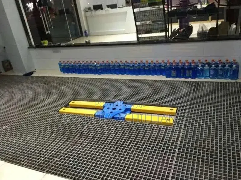 Single Post Lift Machines