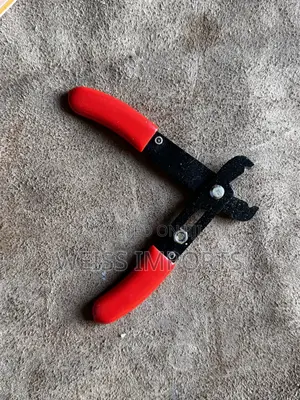 Wire Cutter