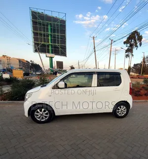 Suzuki Wagon 2015 White