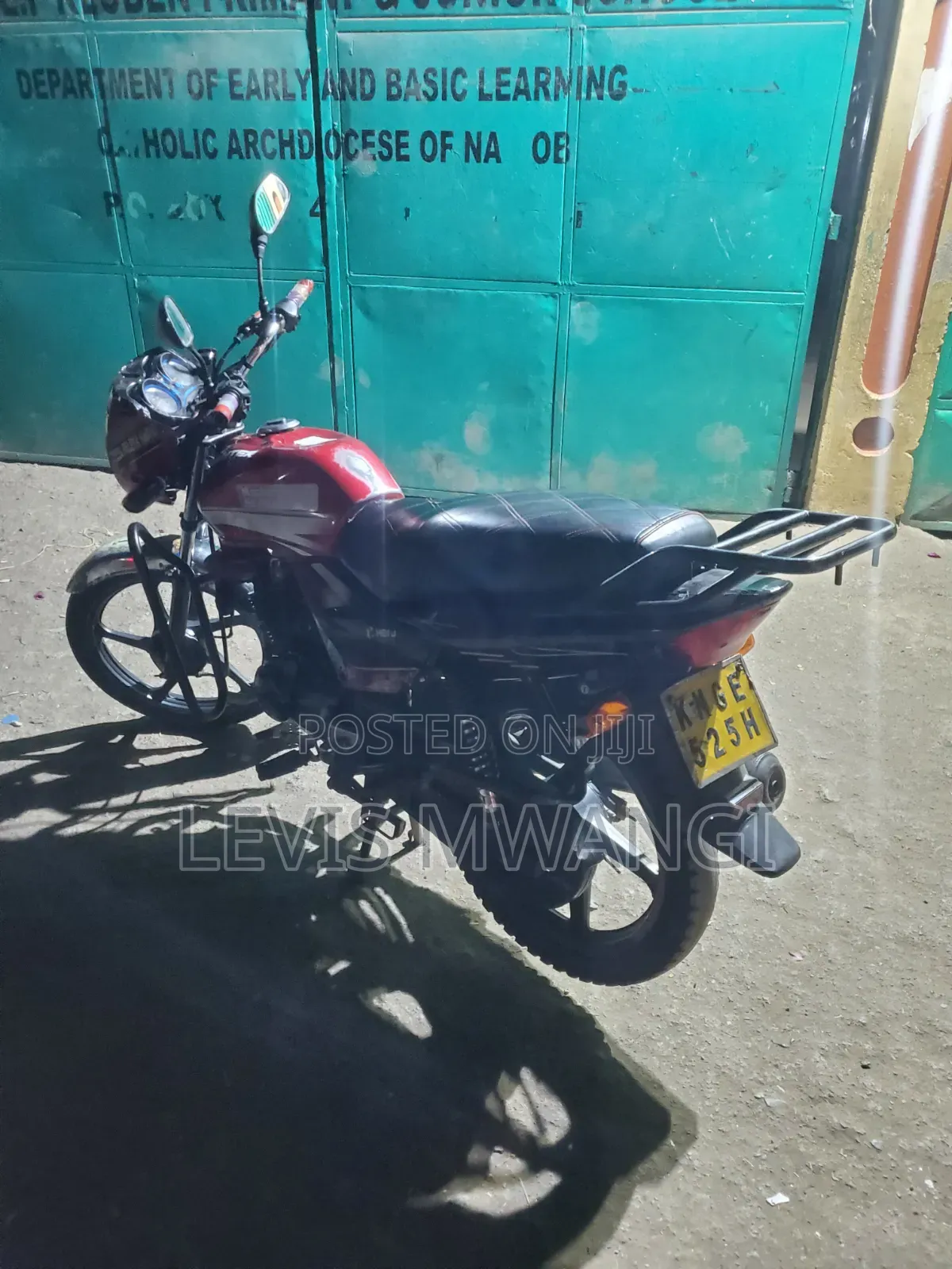 Hero Dawn 150 2024 Red