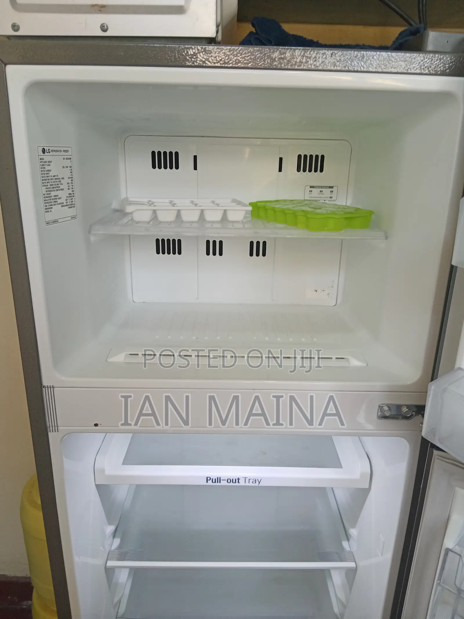 LG Fridge 225l