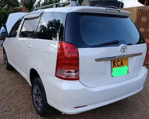 Toyota Wish 2007 White