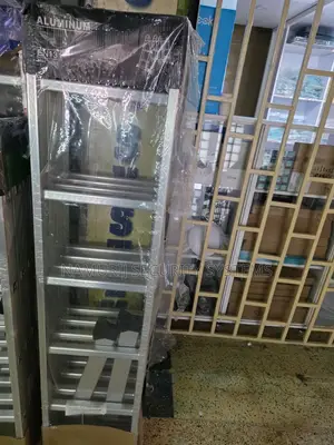 4x4 Aluminium Multipurpose Ladder – Foldable Versatile Ladder