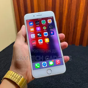 Apple iPhone 8 Plus 64 GB White