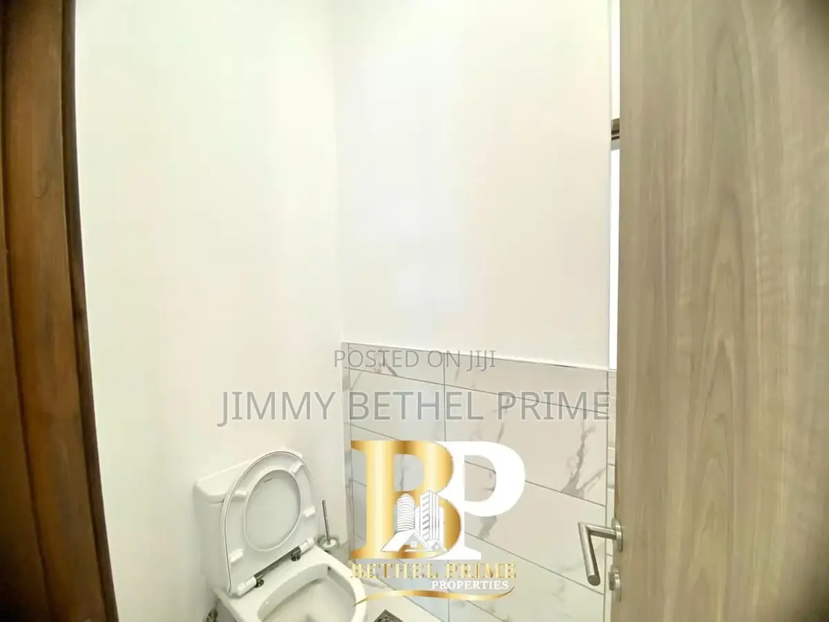 2bdrm Apartment in Rosslyn for rent