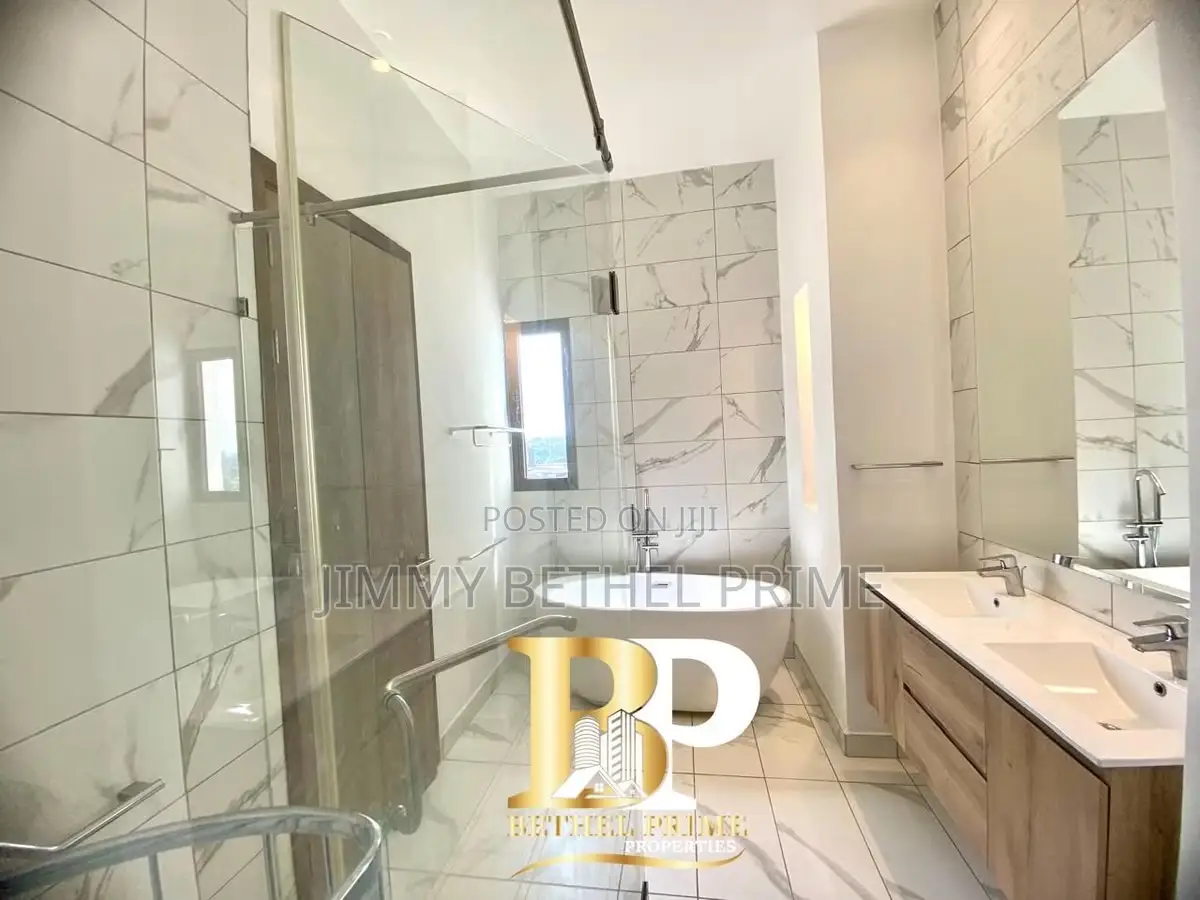 2bdrm Apartment in Rosslyn for rent
