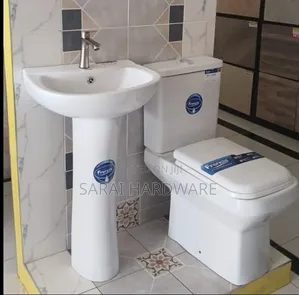 029 Close Couple Toilet