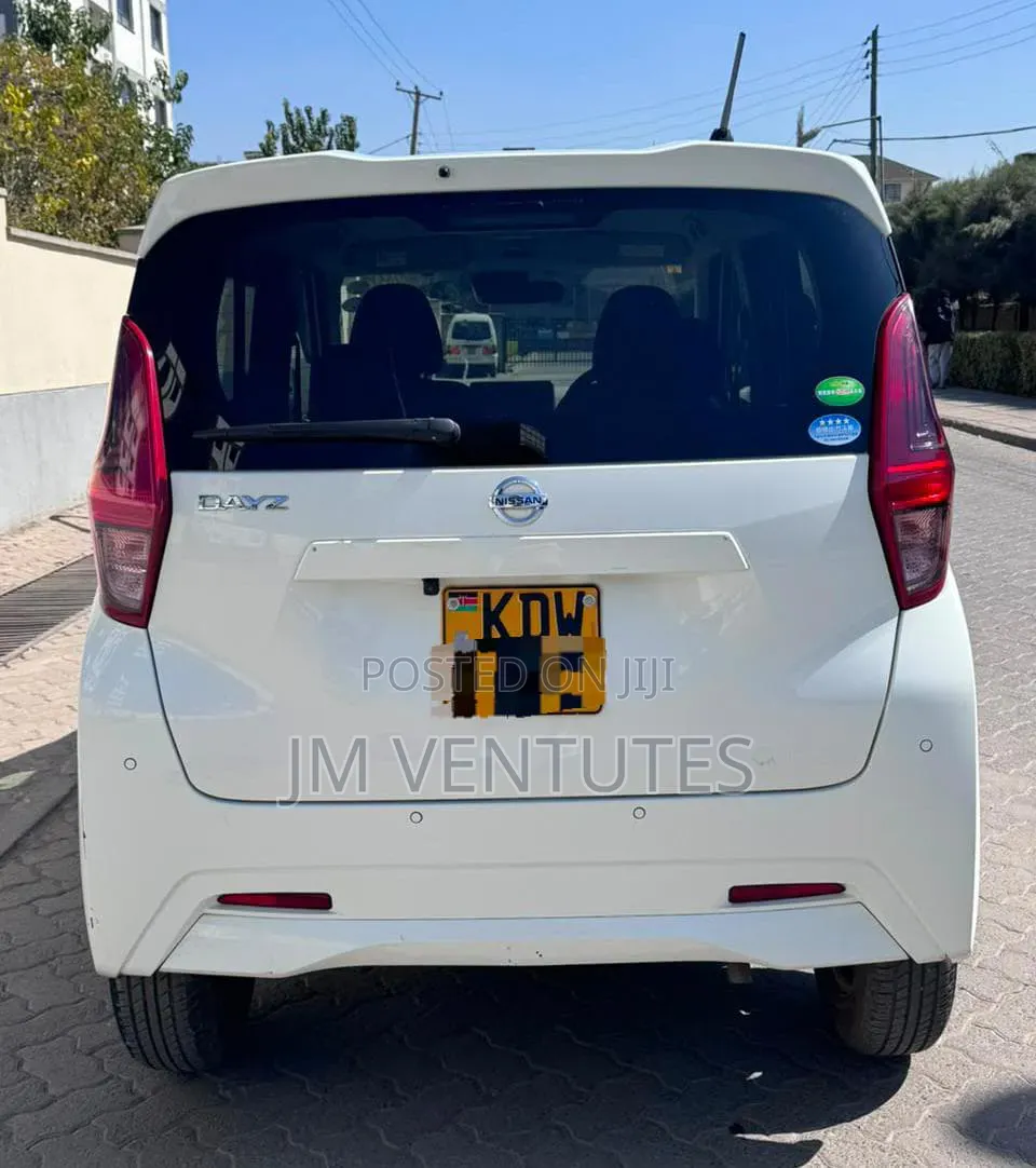 Nissan Dayz 2020 White