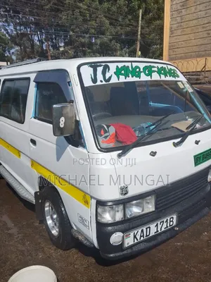 Nissan Caravan (Urvan) 2005 White
