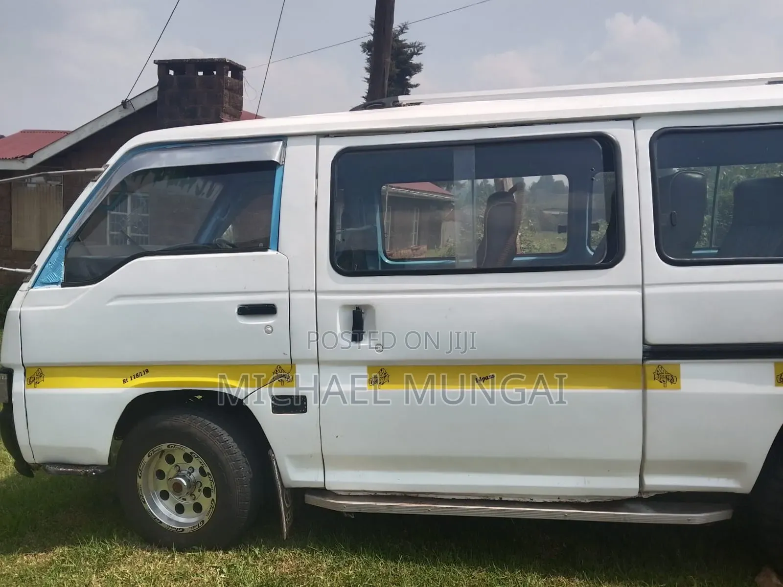 Nissan Caravan (Urvan) 2005 White