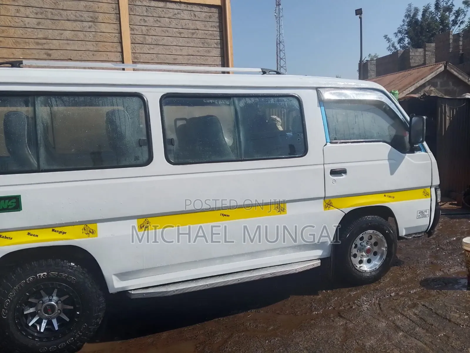 Nissan Caravan (Urvan) 2005 White