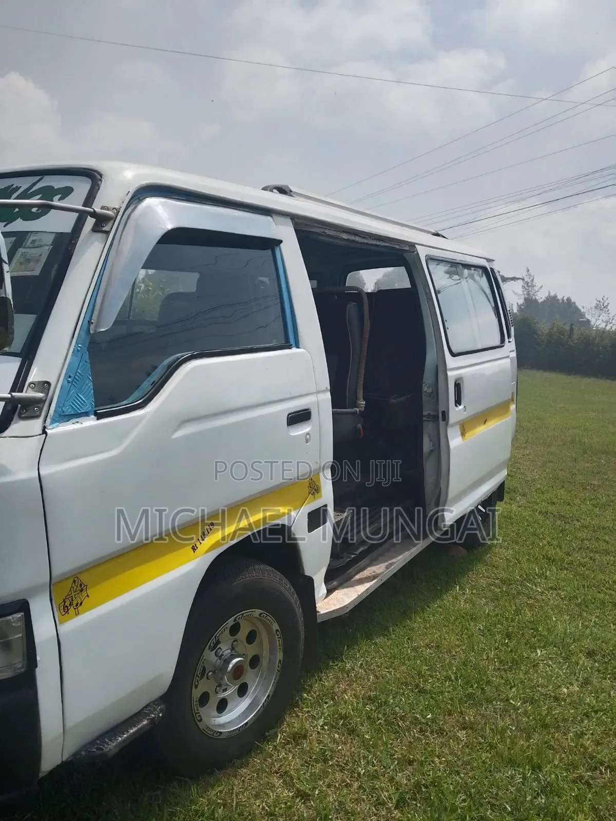 Nissan Caravan (Urvan) 2005 White