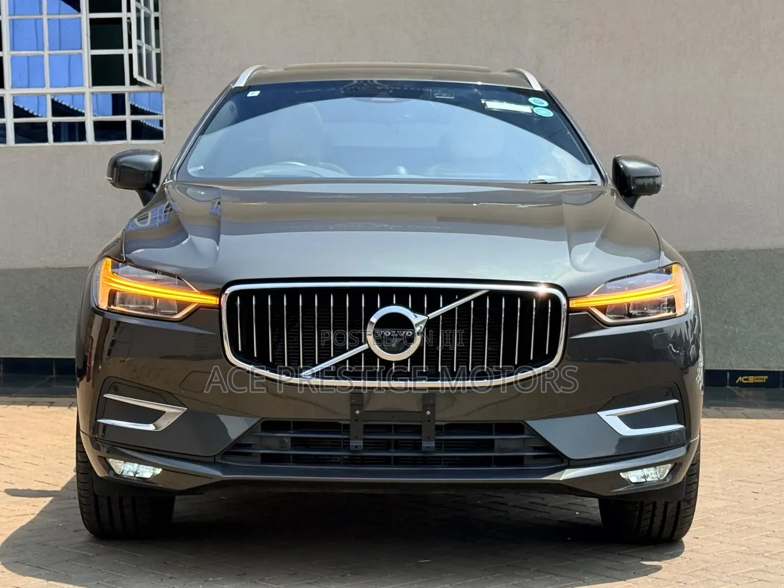 Volvo XC60 2020 Gray