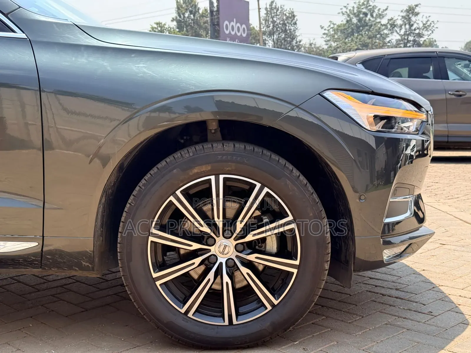 Volvo XC60 2020 Gray