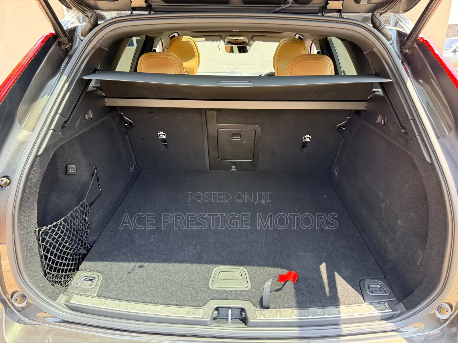 Volvo XC60 2020 Gray