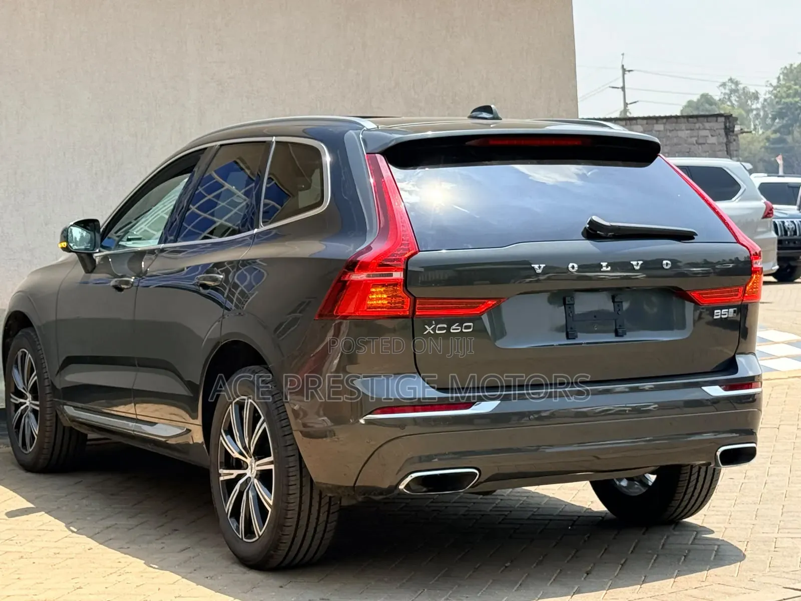 Volvo XC60 2020 Gray