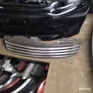 Toyota Mark X Zio Grille, Model 2011/2012. Ex Japan