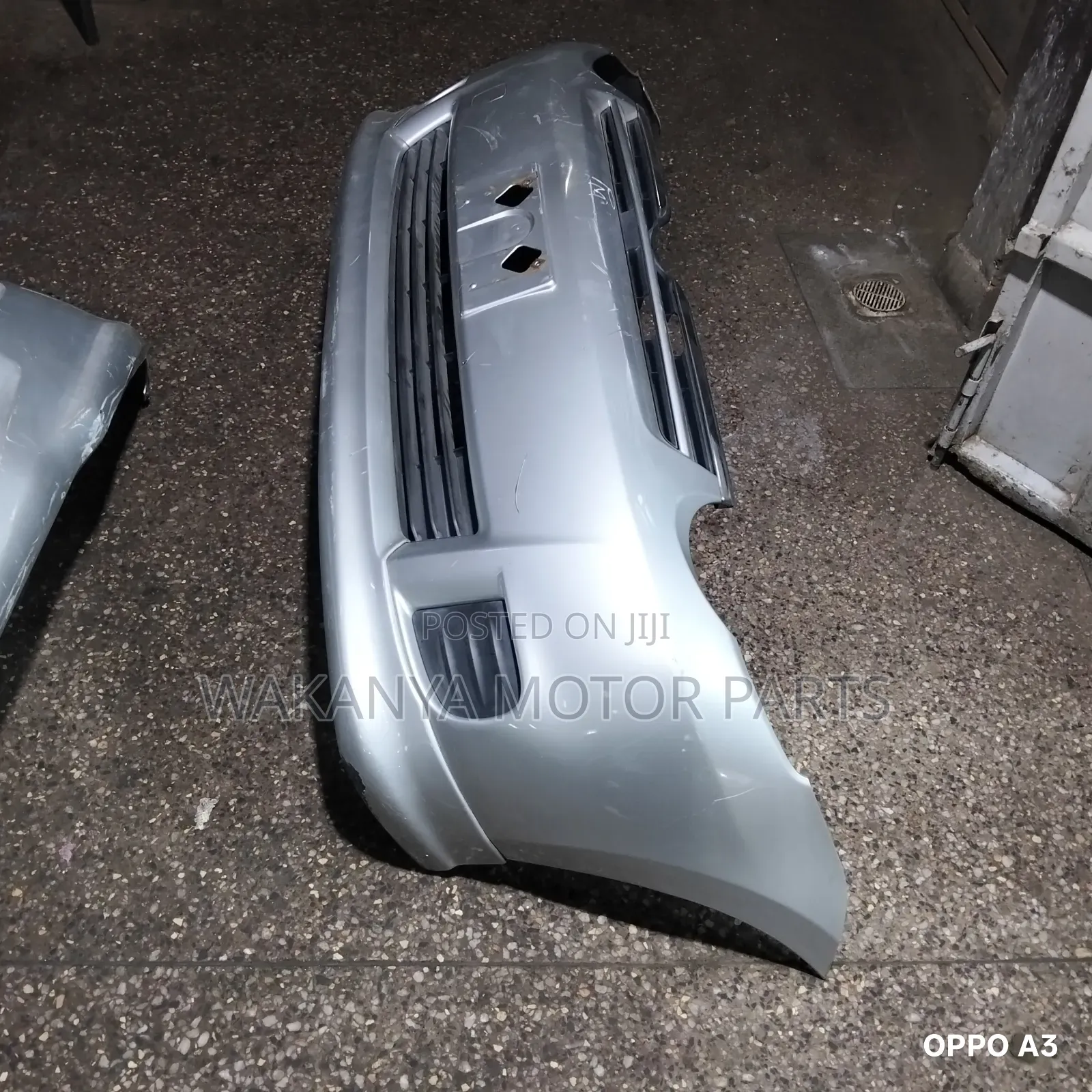Toyota Sienta Model 2008/2011 Front Bumper, Clean Original Ex Japan
