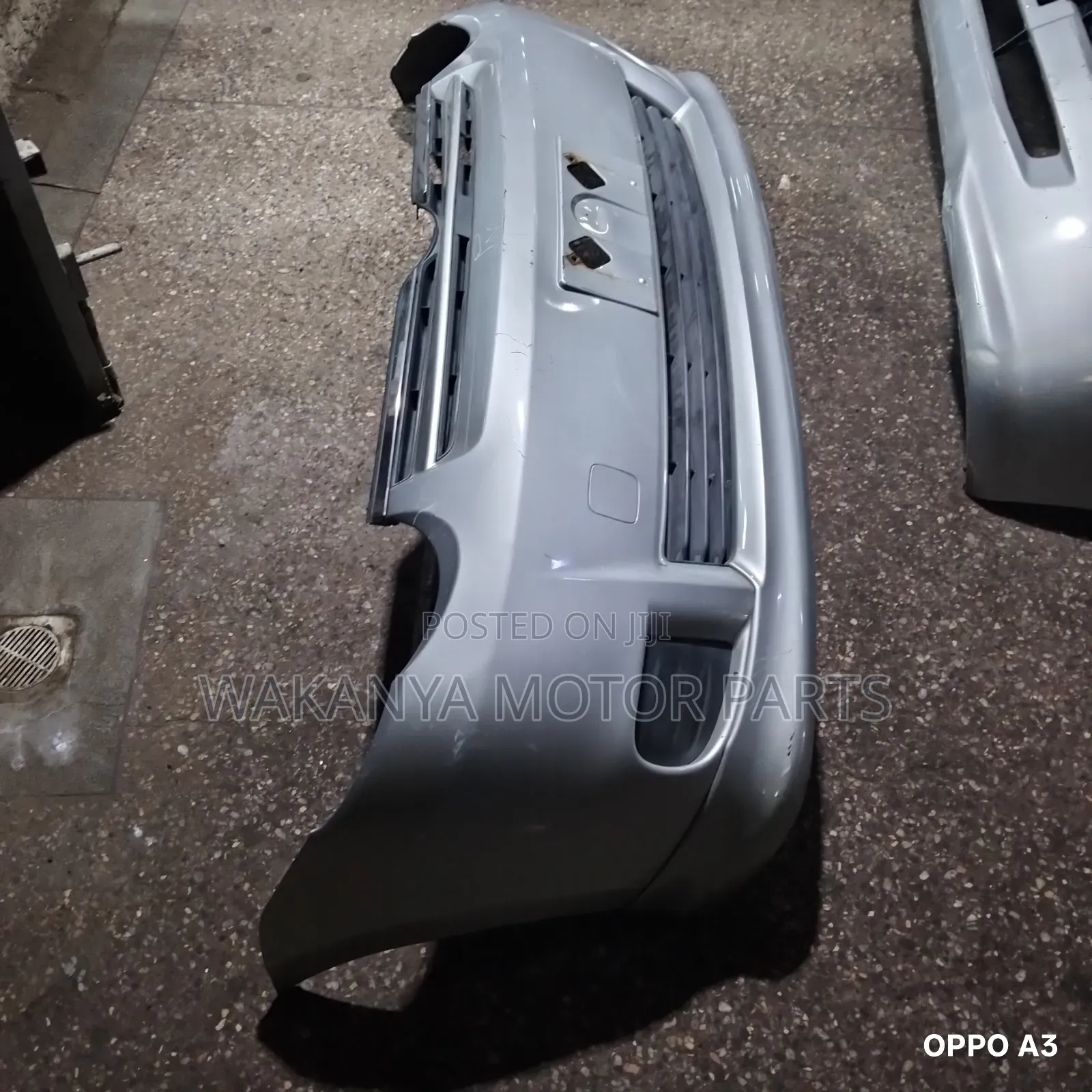 Toyota Sienta Model 2008/2011 Front Bumper, Clean Original Ex Japan