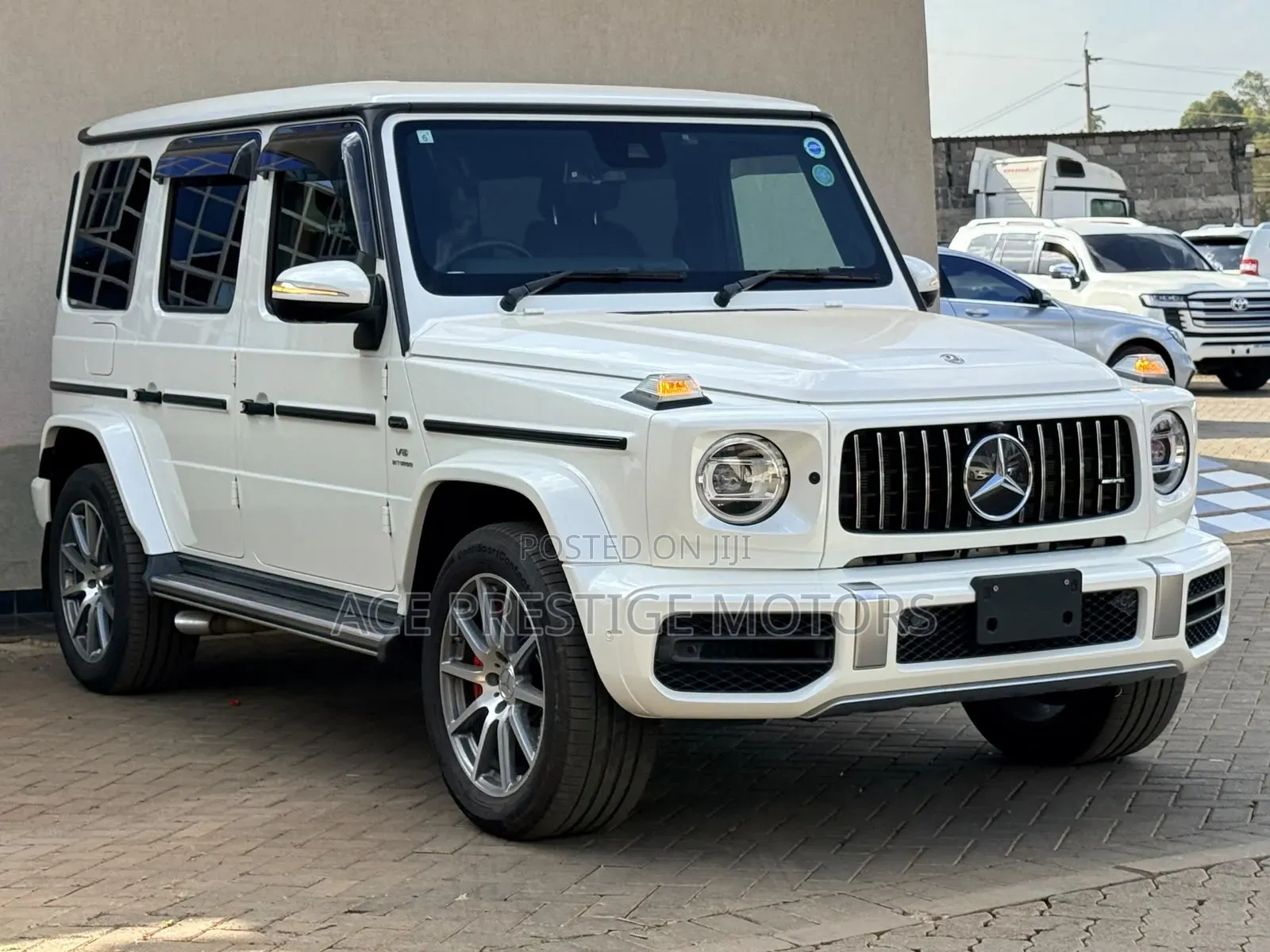 Mercedes-Benz G-Class 2019 White