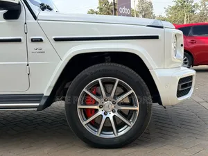 Mercedes-Benz G-Class 2019 White