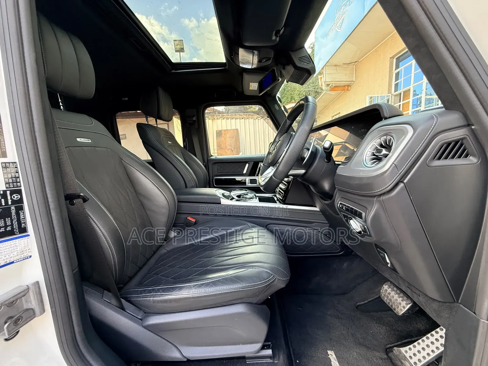 Mercedes-Benz G-Class 2019 White