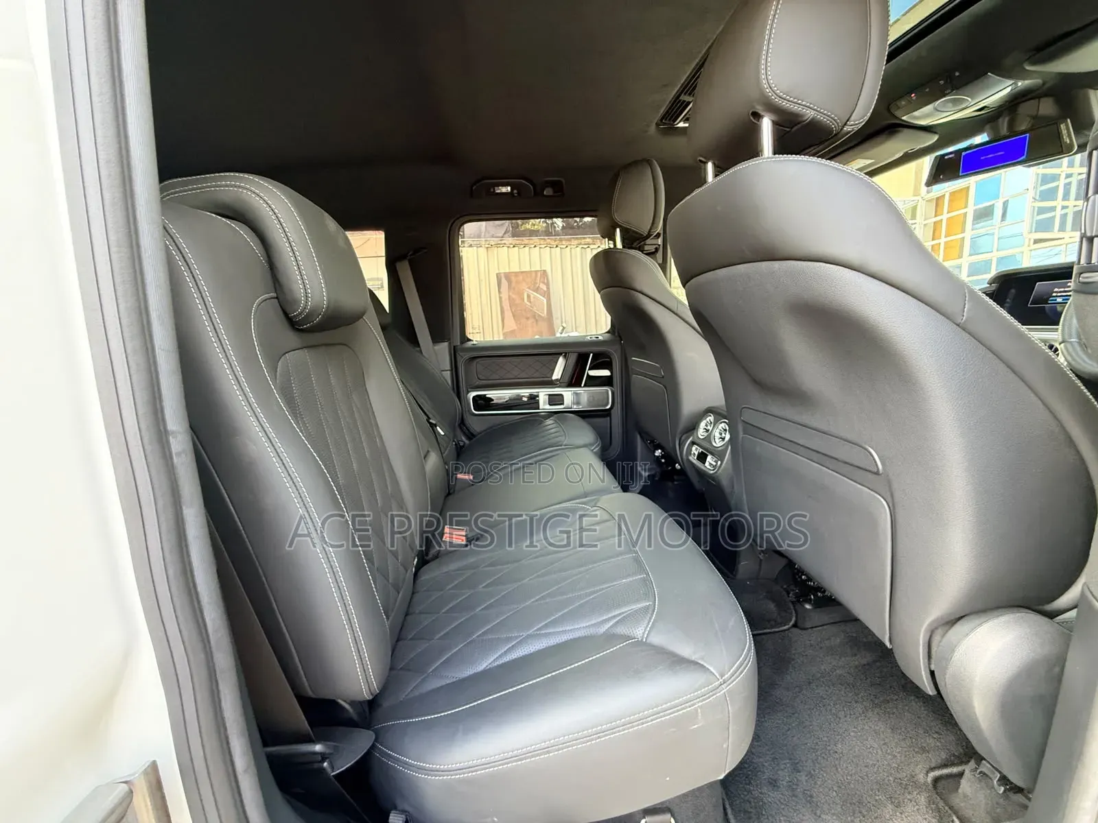 Mercedes-Benz G-Class 2019 White