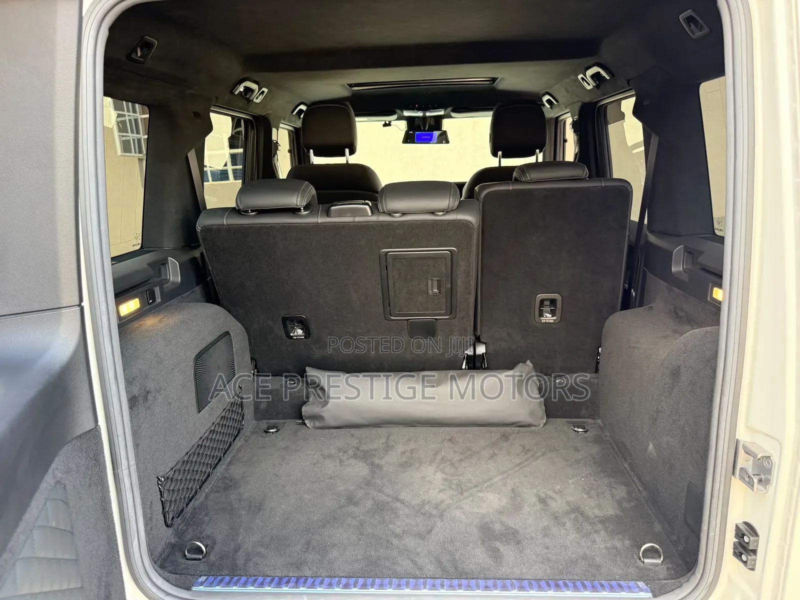 Mercedes-Benz G-Class 2019 White