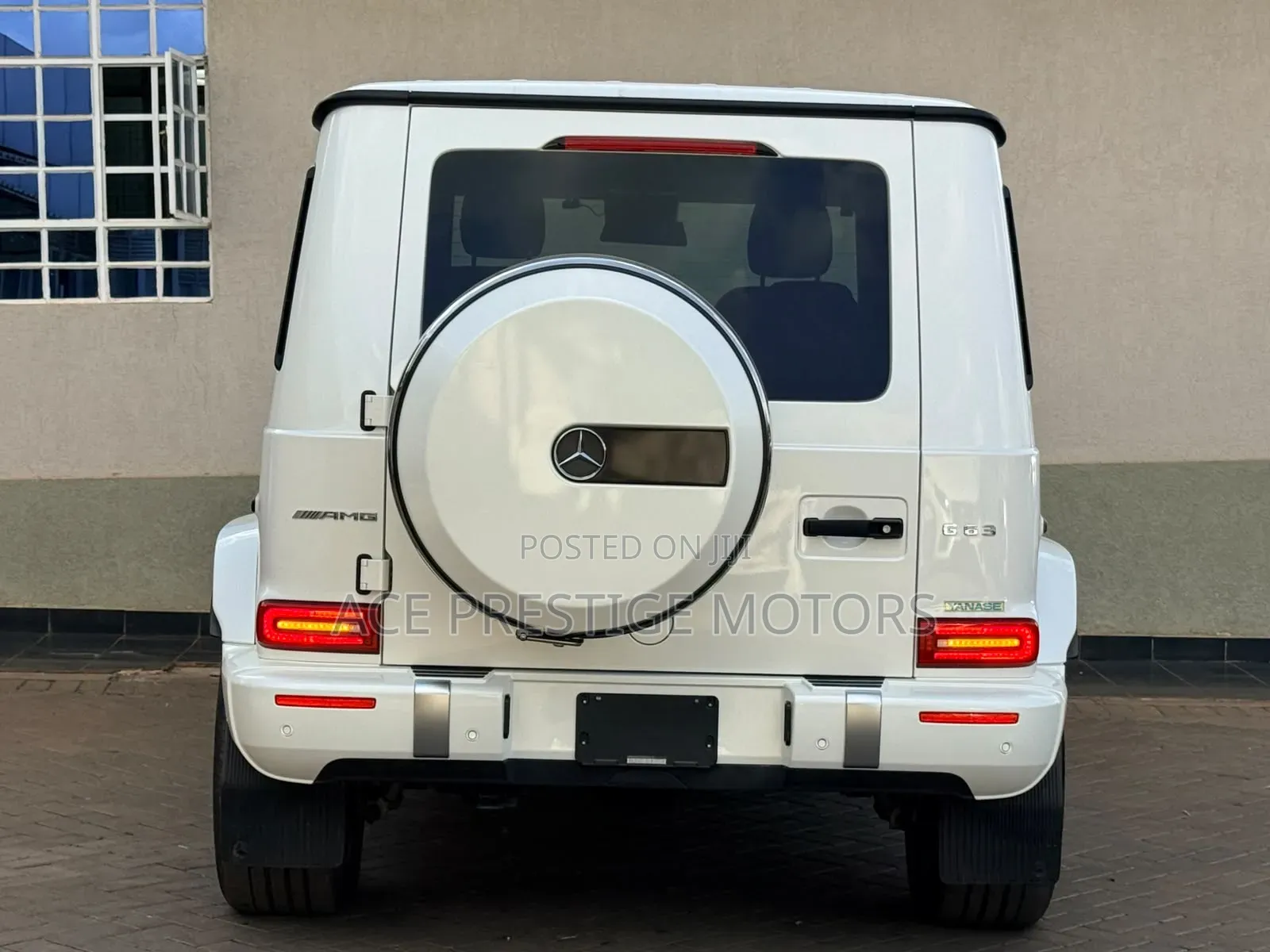 Mercedes-Benz G-Class 2019 White