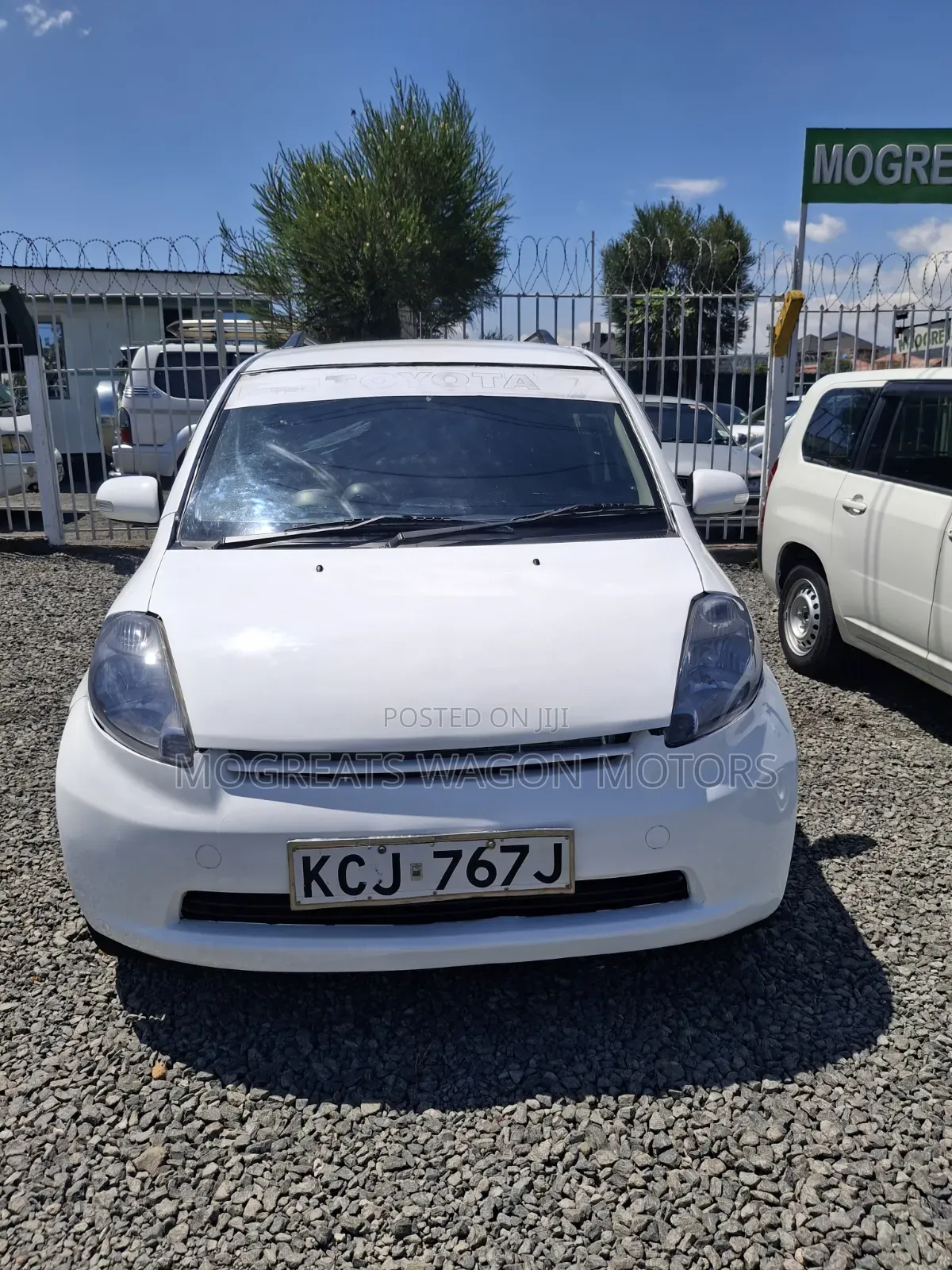 Toyota Passo 2009 White