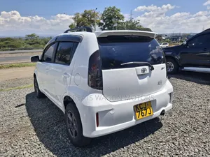 Toyota Passo 2009 White