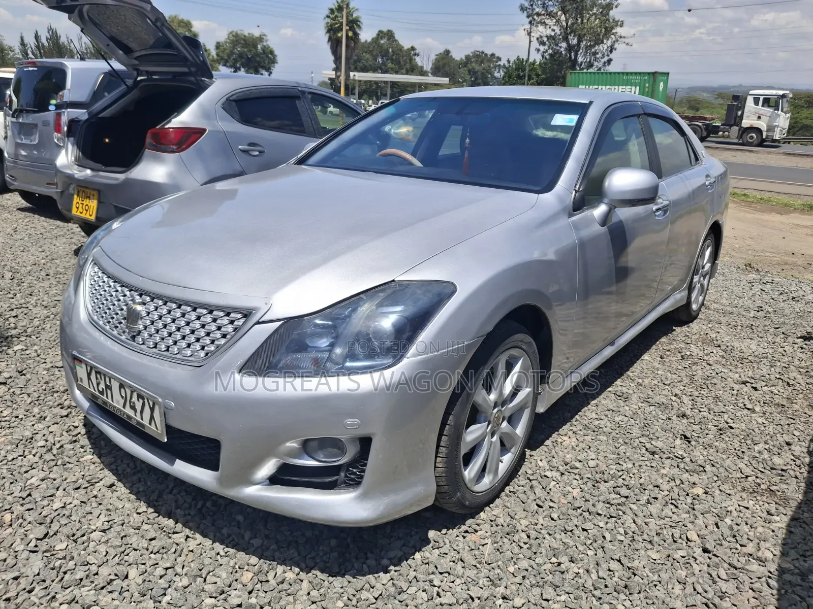 Toyota Crown 2009 Silver
