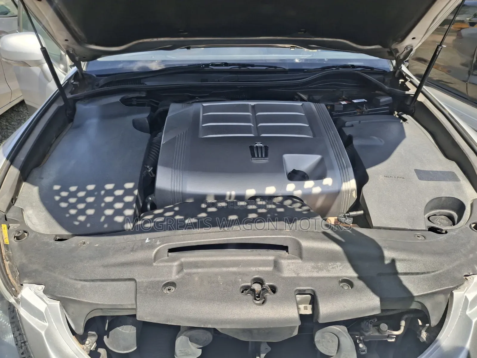 Toyota Crown 2009 Silver