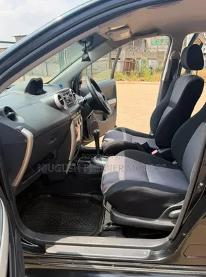 Toyota IST 2006 Black