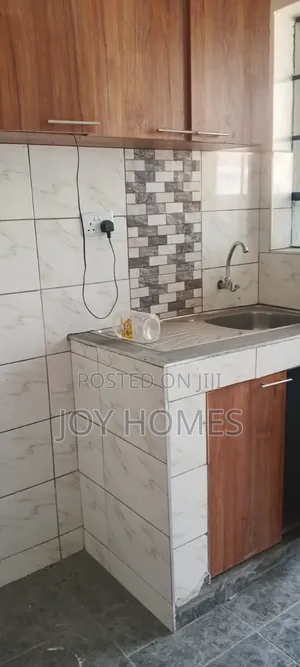 2bdrm Apartment in Junction, Complex Utawala for rent