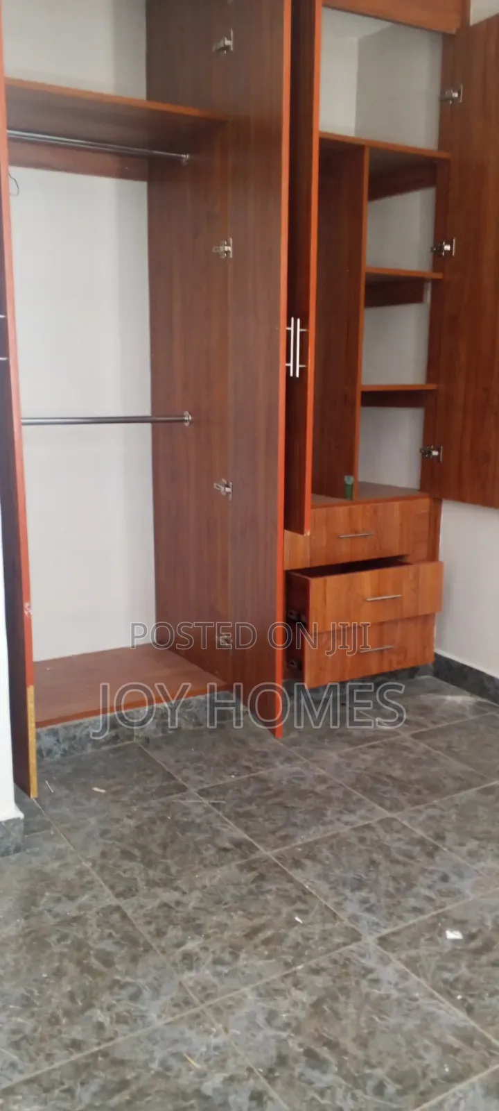 2bdrm Apartment in Junction, Complex Utawala for rent